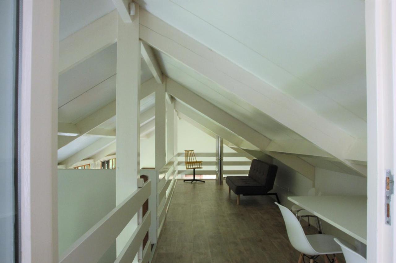Вилла Familiehuis De Betuwe Met Prive Kunstgras Tennisbaan En Sauna Erichem Экстерьер фото
